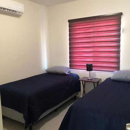 Apartamento Familiar Con Alberca En Playa Del Carmen Bagian luar foto